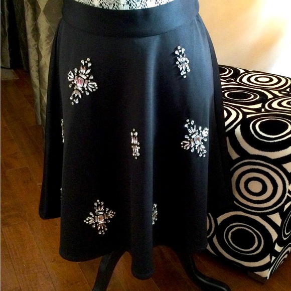 Party Skirt - Picture 1 of 6